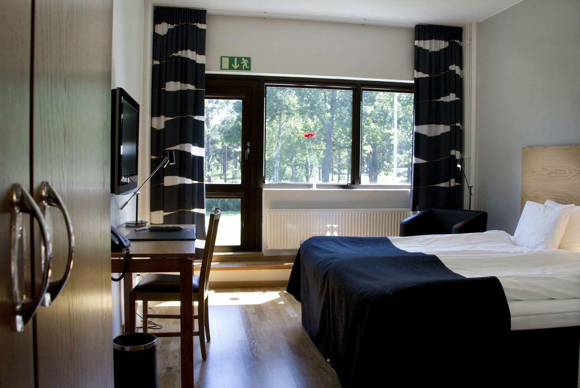 First Hotel Ett Oskarshamn Room photo
